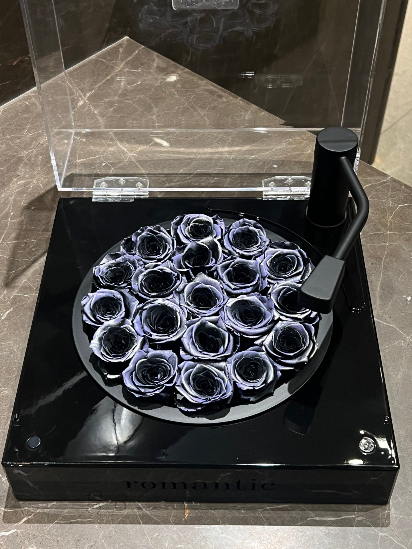 Luxury Eternal Rose in Heart Box with Bluetooth Speaker - Romantic Anniversary Gift