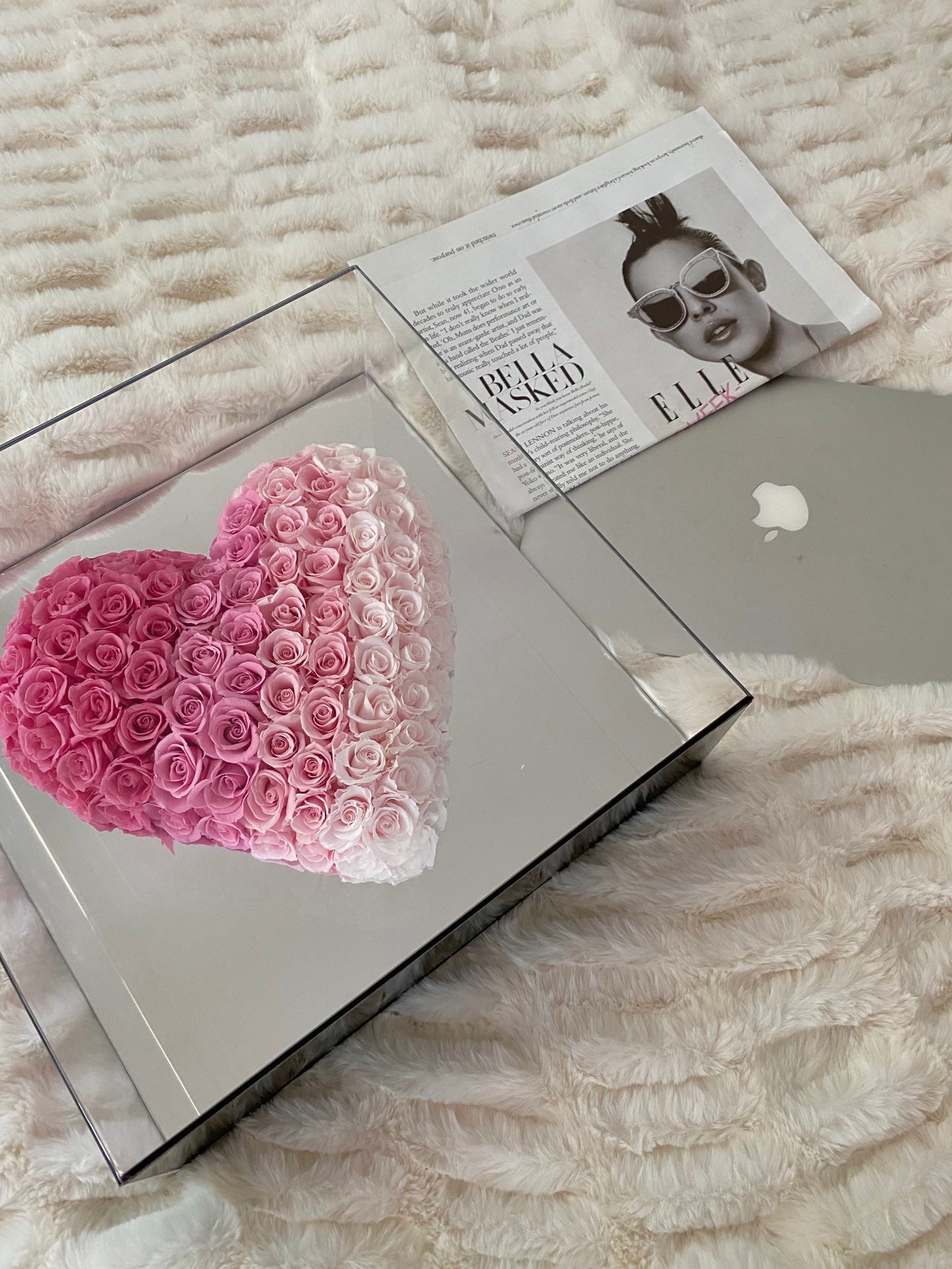 Everlasting Preserved Rose Mirror Heart - Forever Blooming Valentine's Gift for Her, Self-Adhesive Romantic Decor