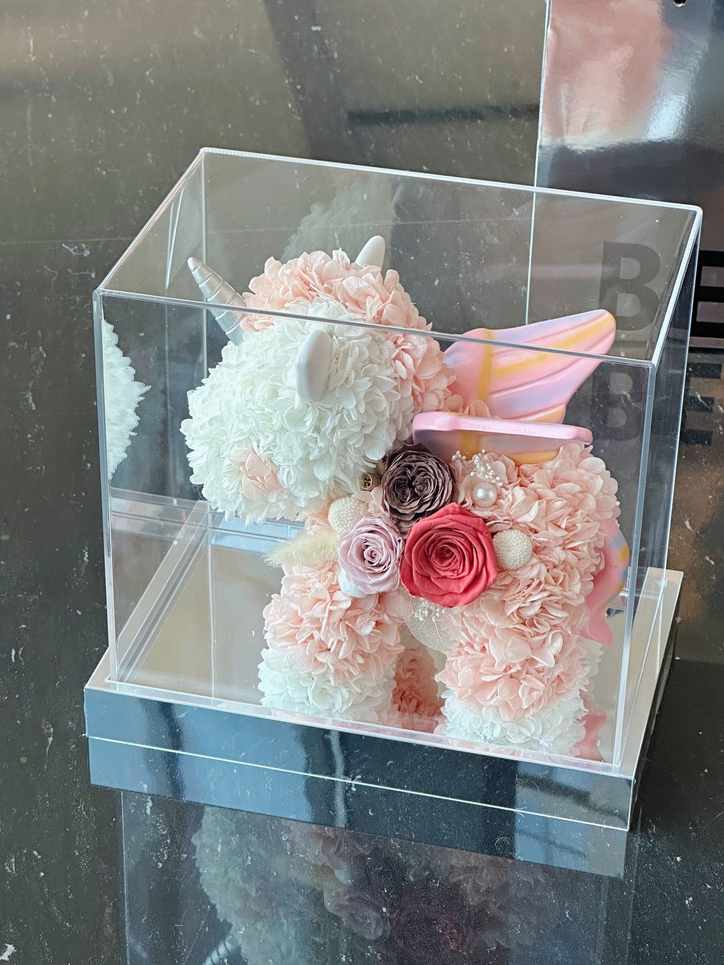 Forever Love" Real Touch Rose Unicorn Sculpture - Elegant Anniversary Gift, Never Withers, A Timeless Promise