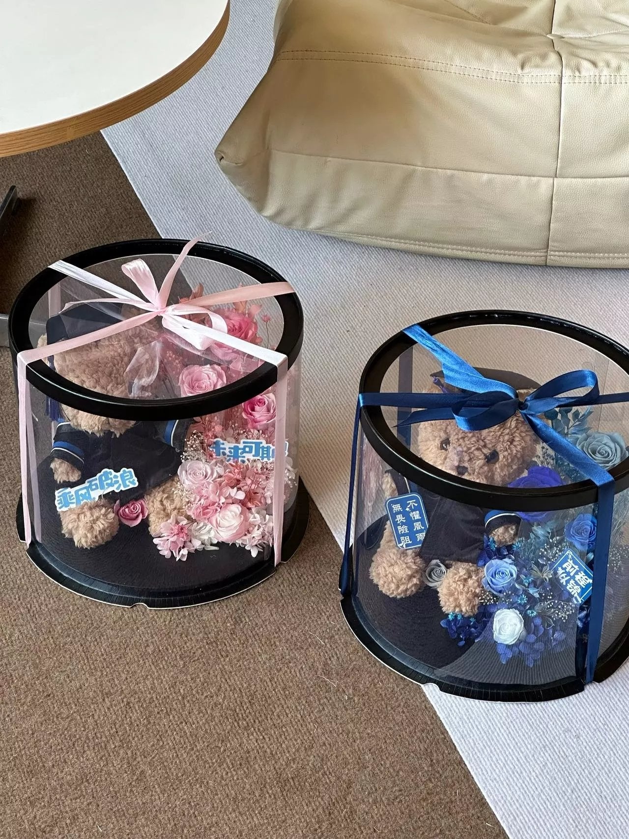 Teddy bear and eternal rose combination graduation season flower doll gift birthday gift Bijie gift