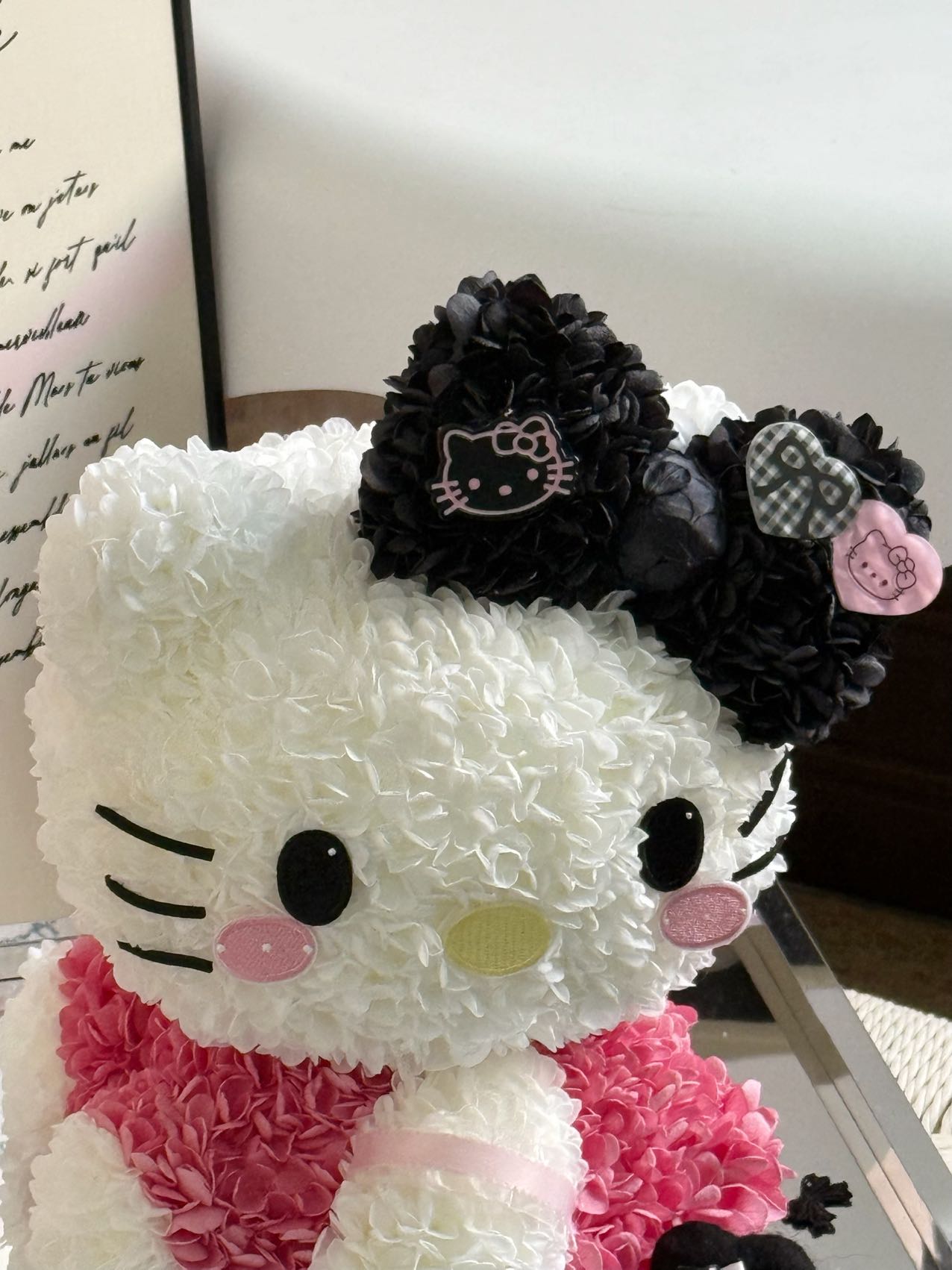 Preserved Bloom Hello Kitty Doll - Floral Craft Plush, Suitable for Hello Kitty Collectors & Gift-Giving