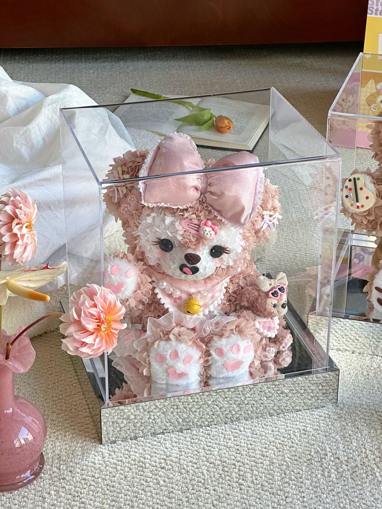 ShirleyMay + Duffy Bear preserved flower gift real flower immortal flower luxury birthday gift Valentine's Day gift high-end light luxury acrylic for girlfriend