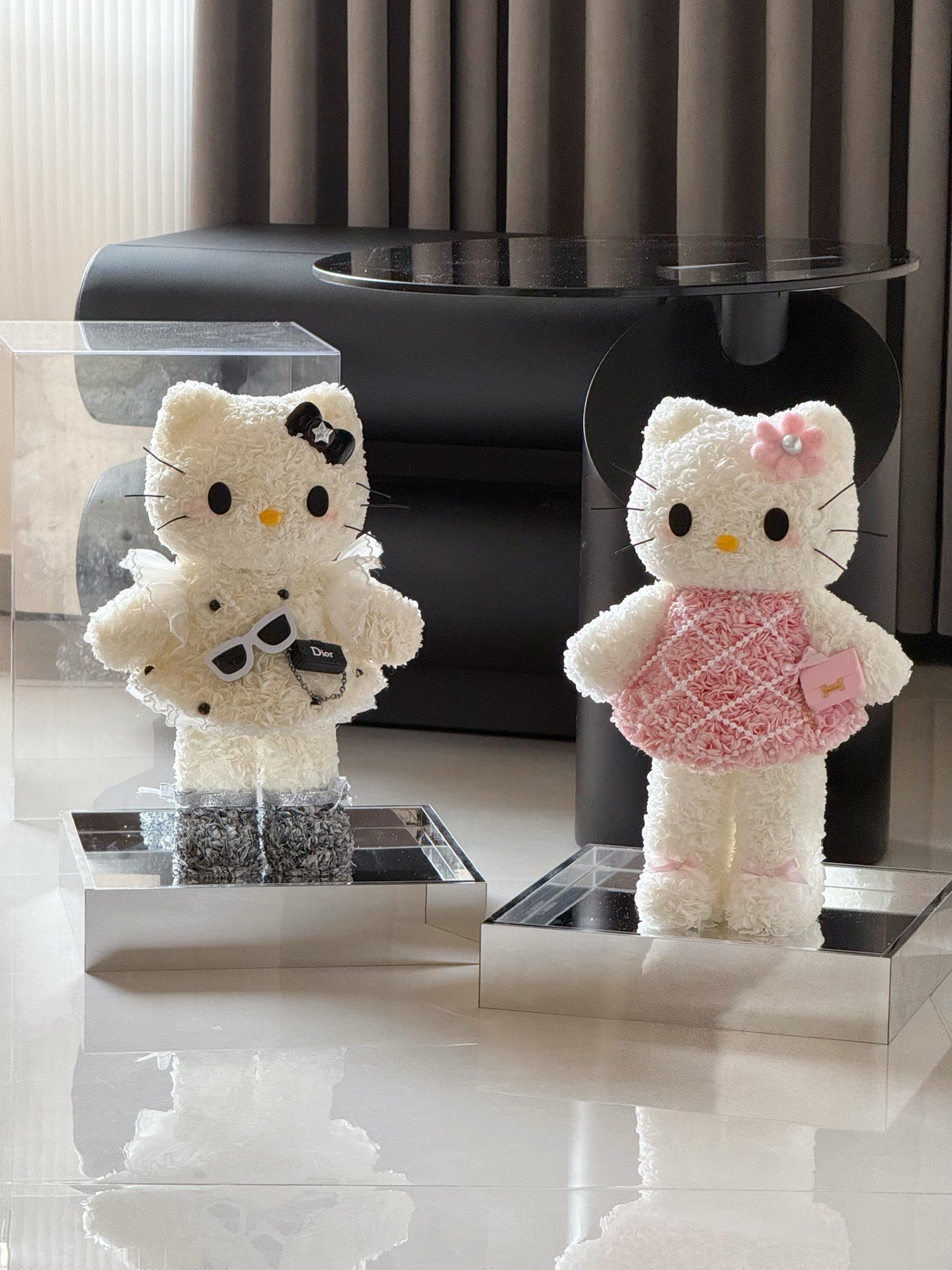 Preserved Flower Hello Kitty Doll - Cute Perpetual Bloom Plush Toy for Gift & Decoration