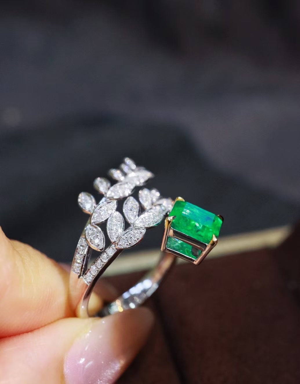 18K gold Colombian emerald ring💍