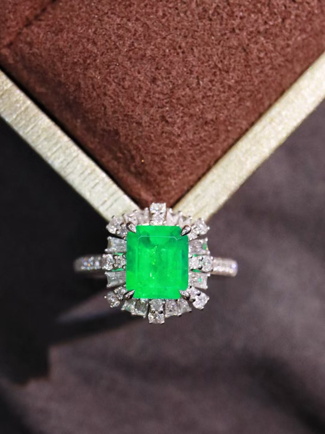 18K Colombian emerald ring💍