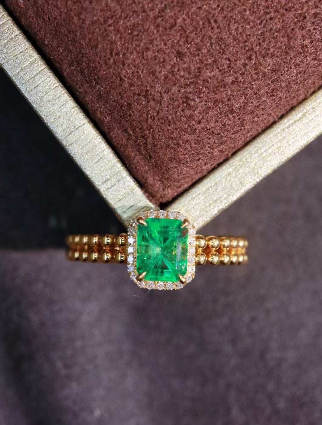 18K gold Colombian emerald ring💍