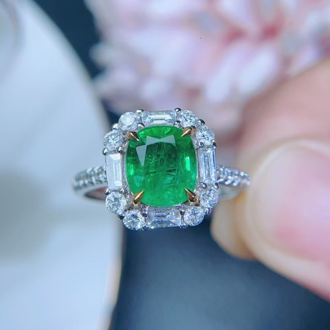 18K gold natural emerald ring