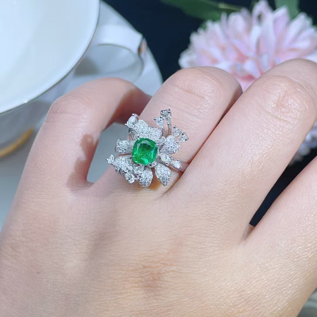 18K gold inlaid natural light oil emerald ring