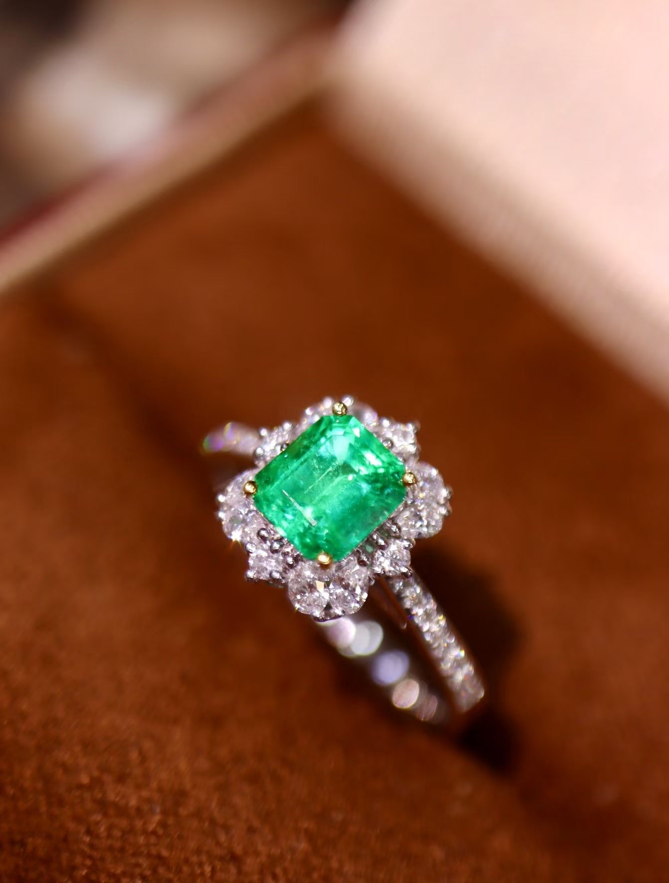 18K gold Colombian emerald ring💍