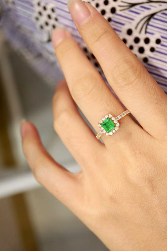 18k natural emerald ring