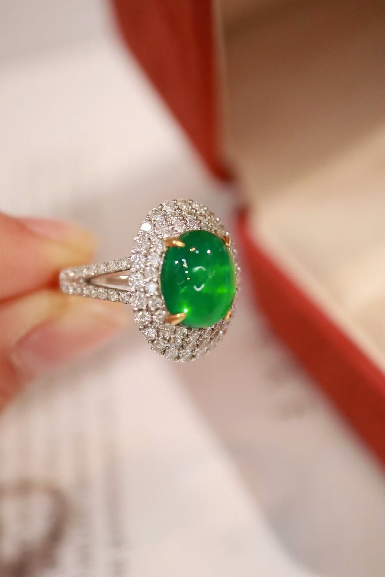 18k emerald ring VVG.