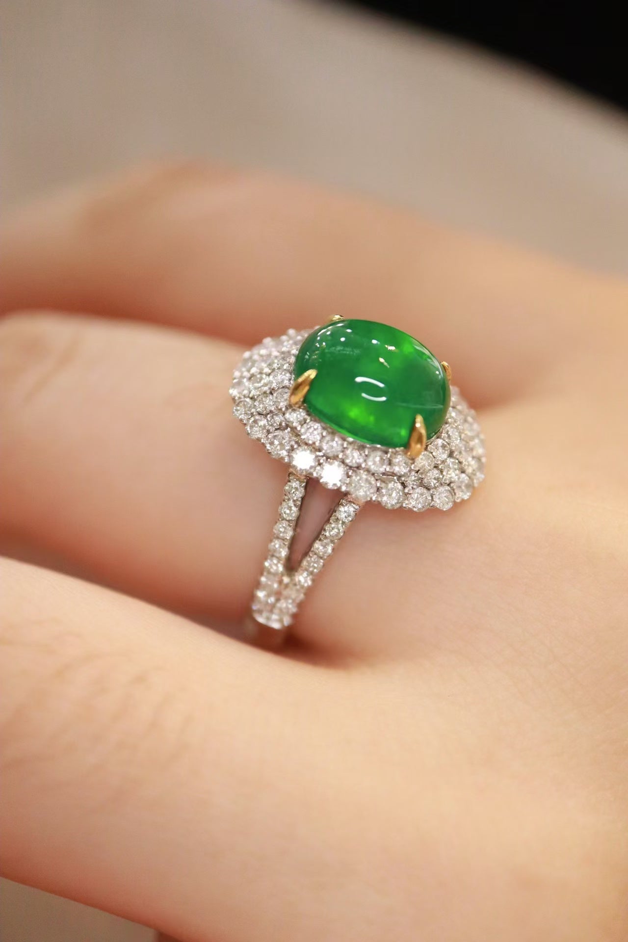 18k emerald ring VVG.