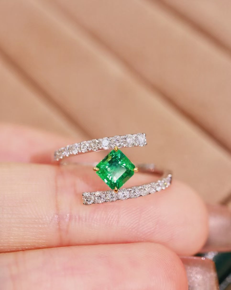 18K natural emerald pendant