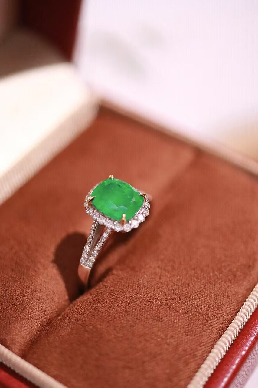 18k emerald ring