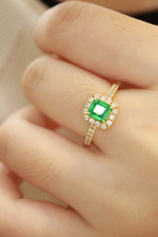 18k natural emerald ring