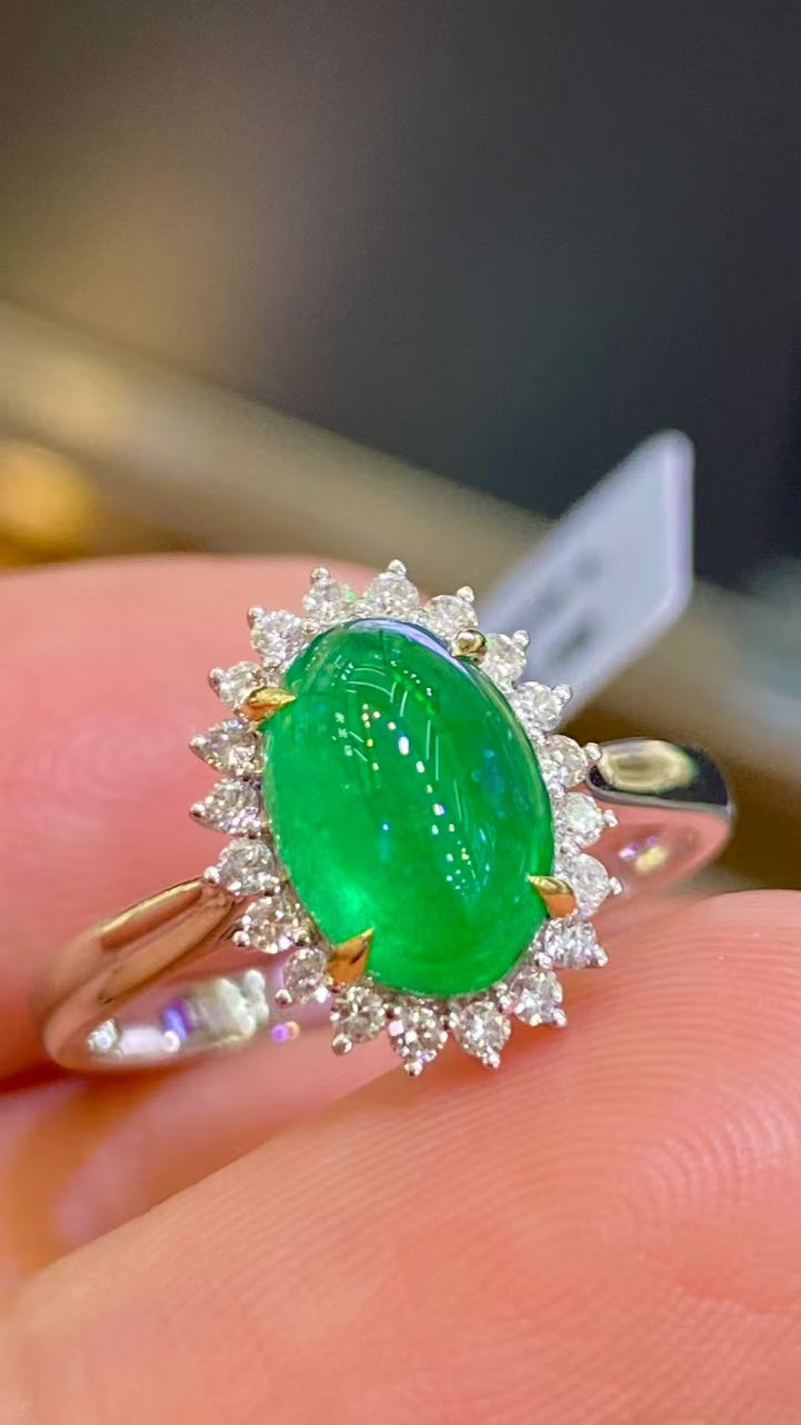 Natural emerald 18K gold ring!