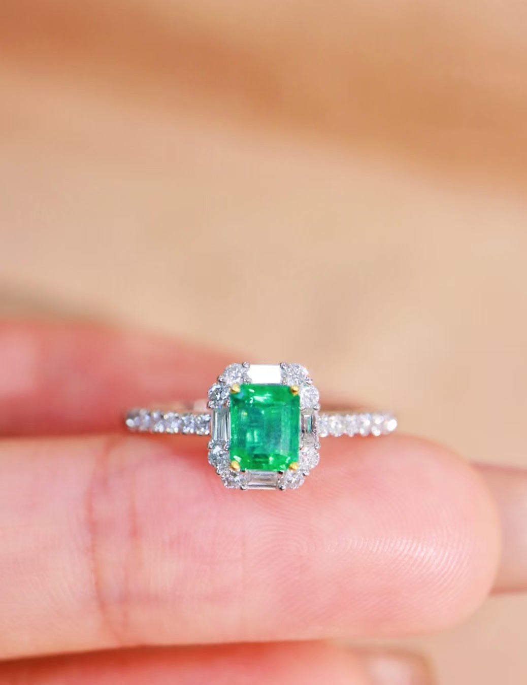 18K Gold Natural Emerald Ring💍