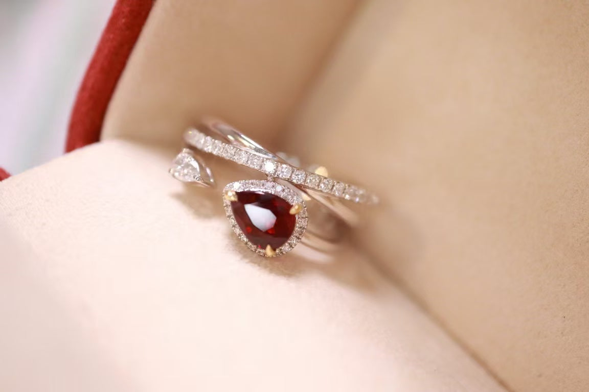 18K unheated ruby ring, pigeon blood red