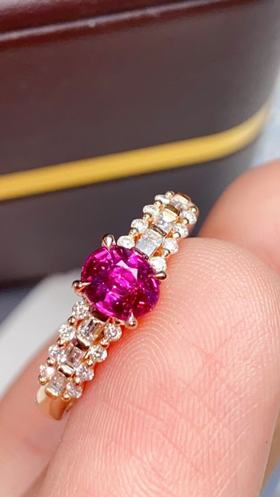 Unheated ruby 18K gold ring!