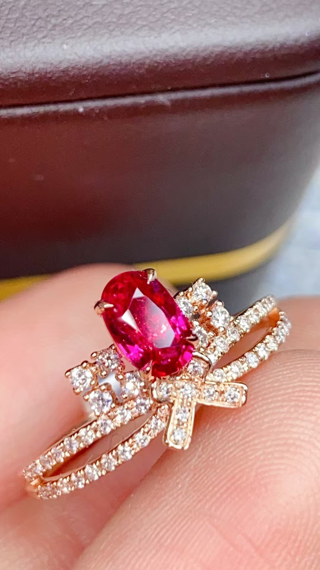 Unheated ruby 18K gold ring!