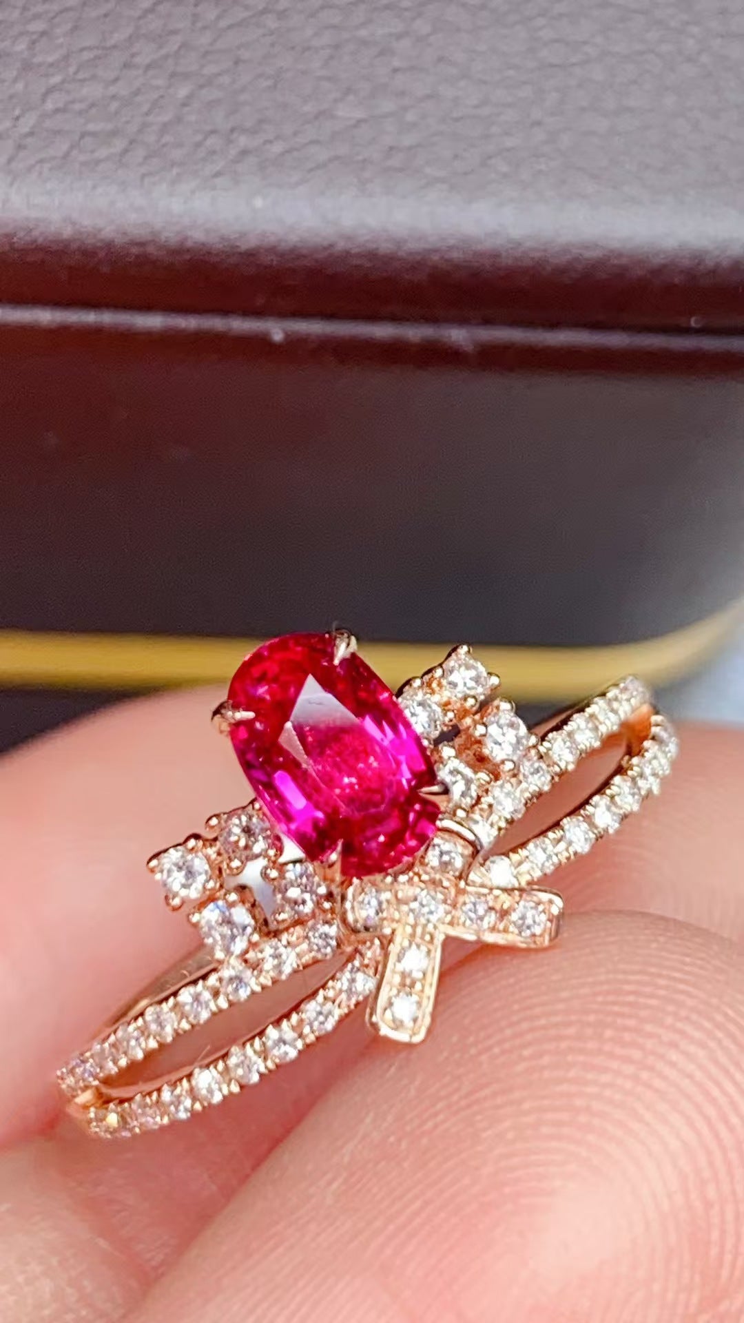 Unheated ruby 18K gold ring!