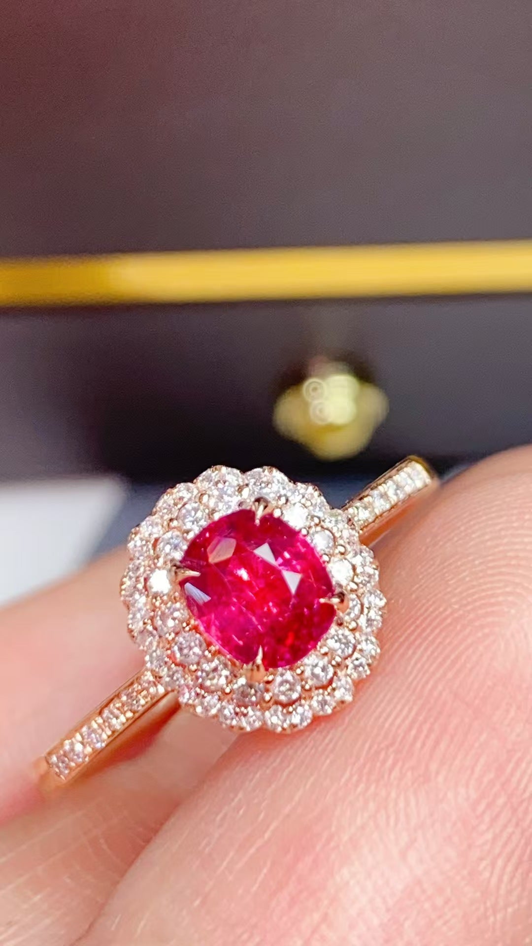 Unheated ruby 18K gold ring!