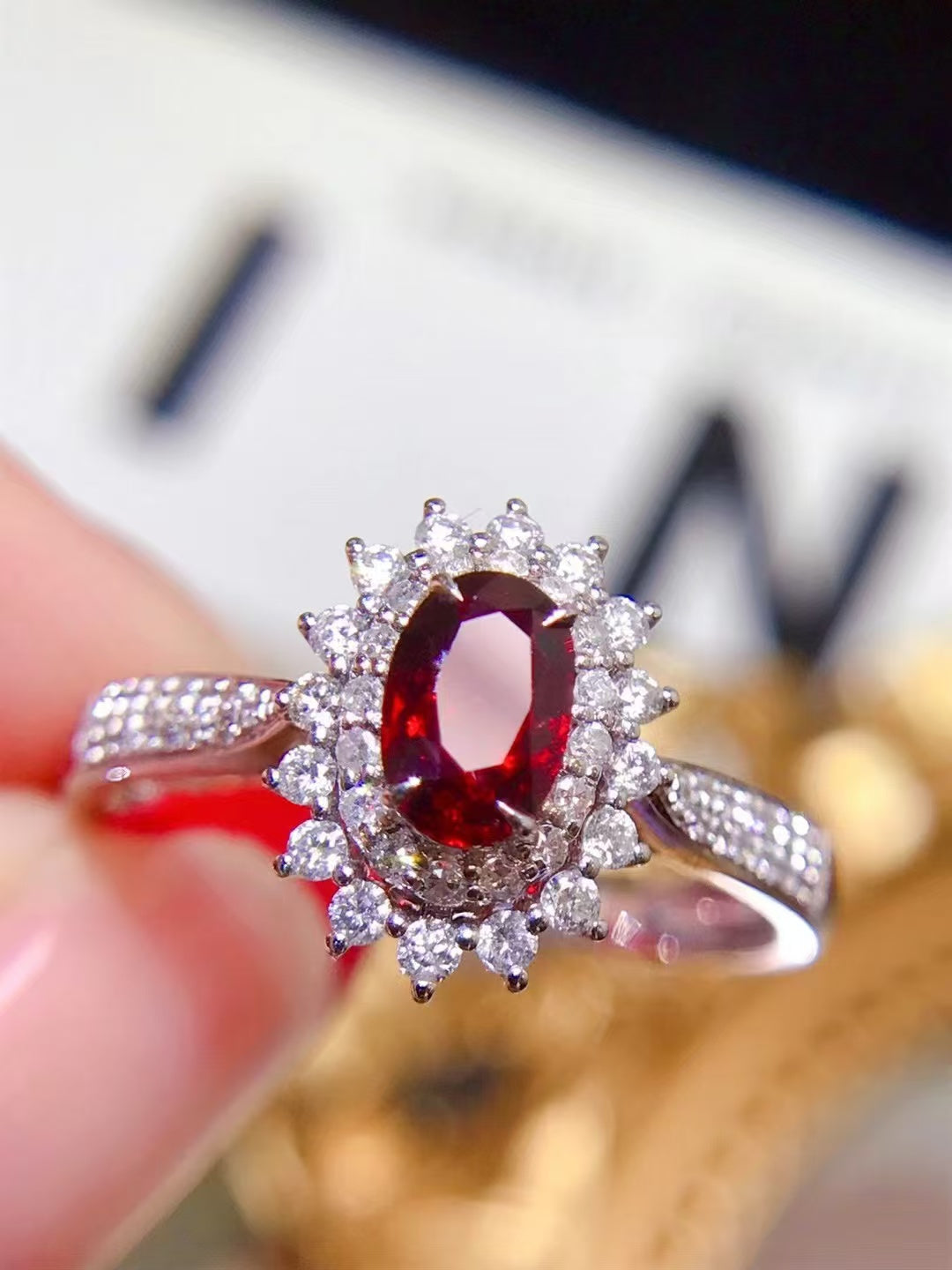 Unburned pigeon blood red | Retro and elegant shining ruby ring💍