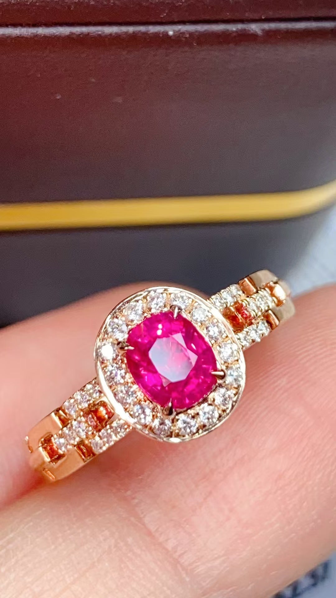 Unheated ruby 18K gold ring!