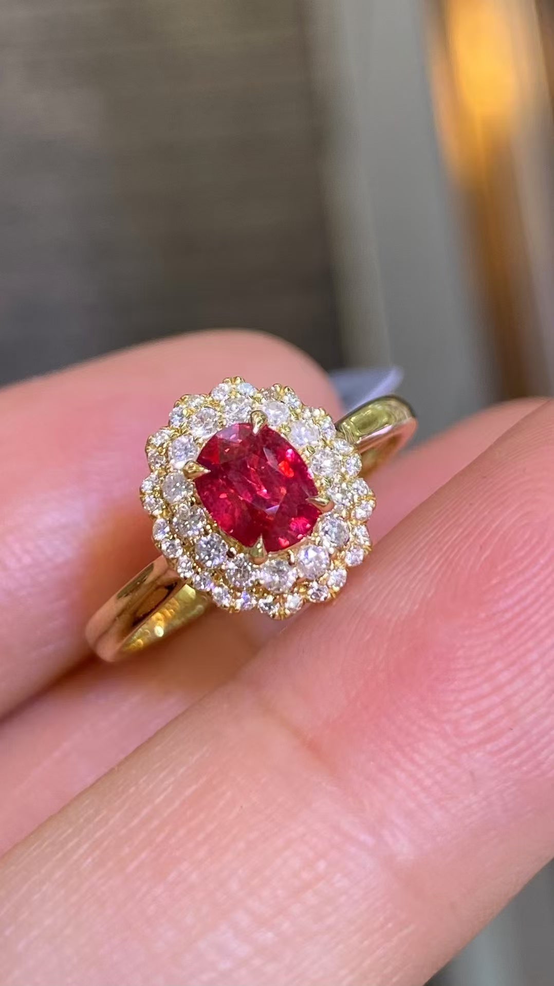 Unheated ruby 18K gold ring!