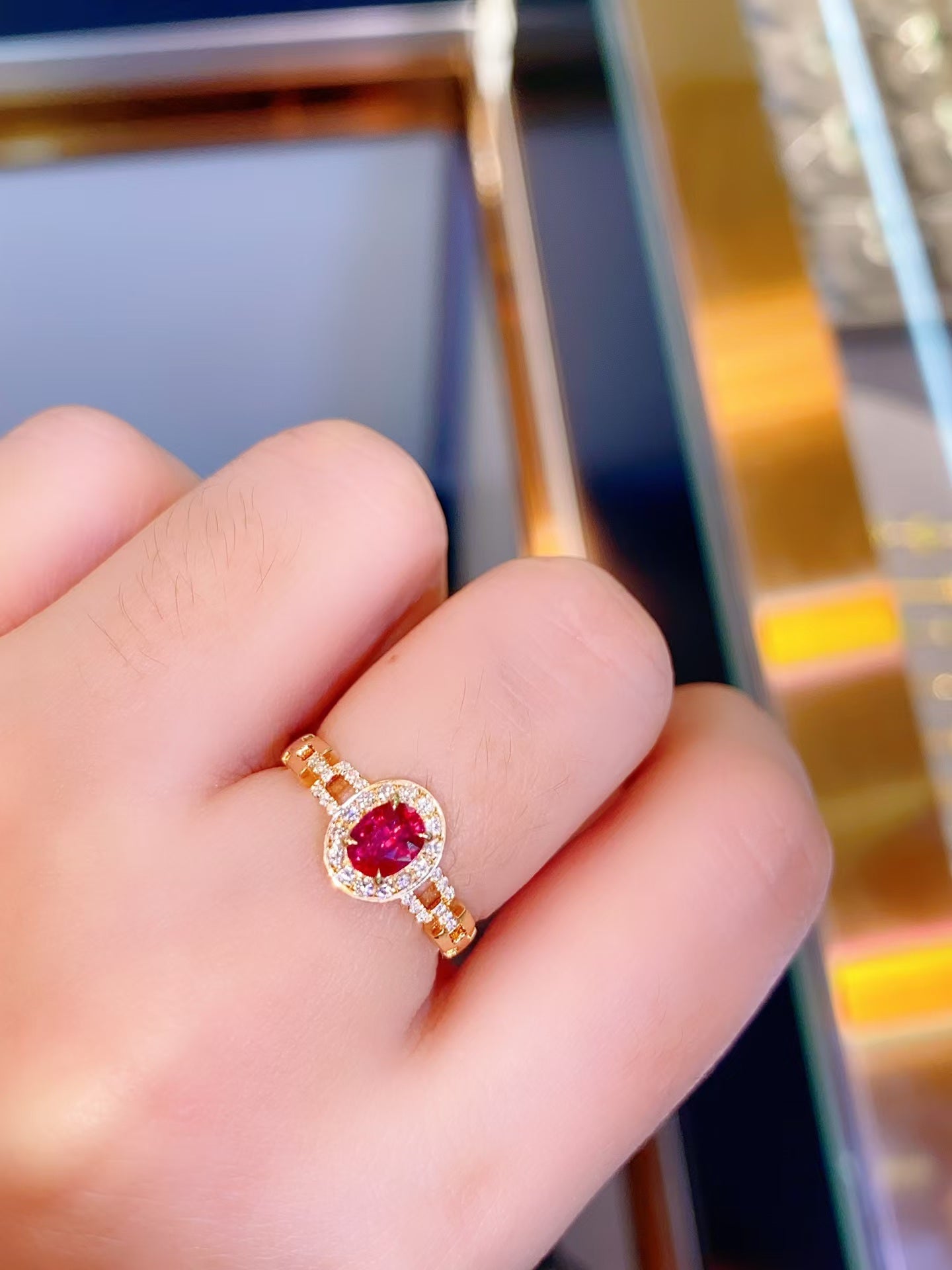 Unheated ruby 18K gold ring!