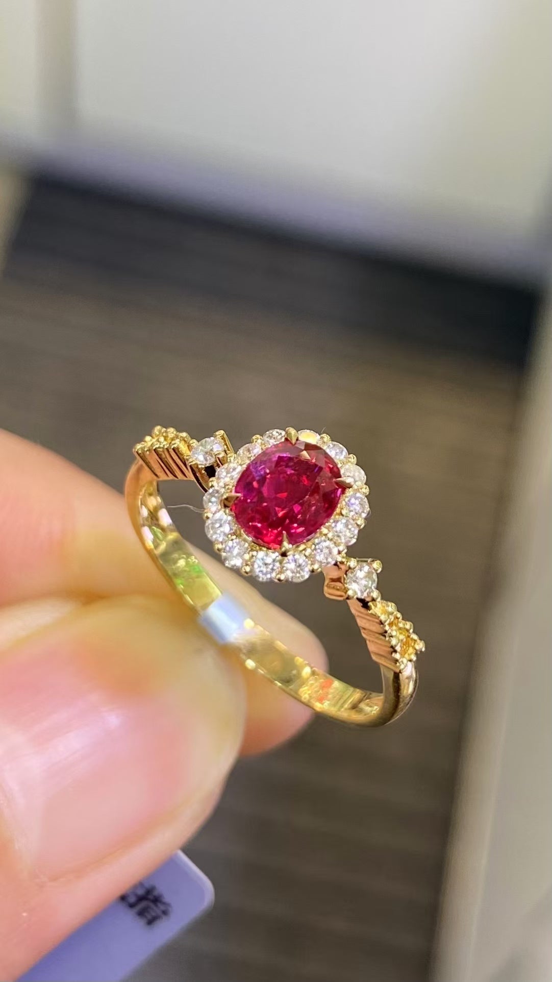 Unheated ruby 18K gold ring!