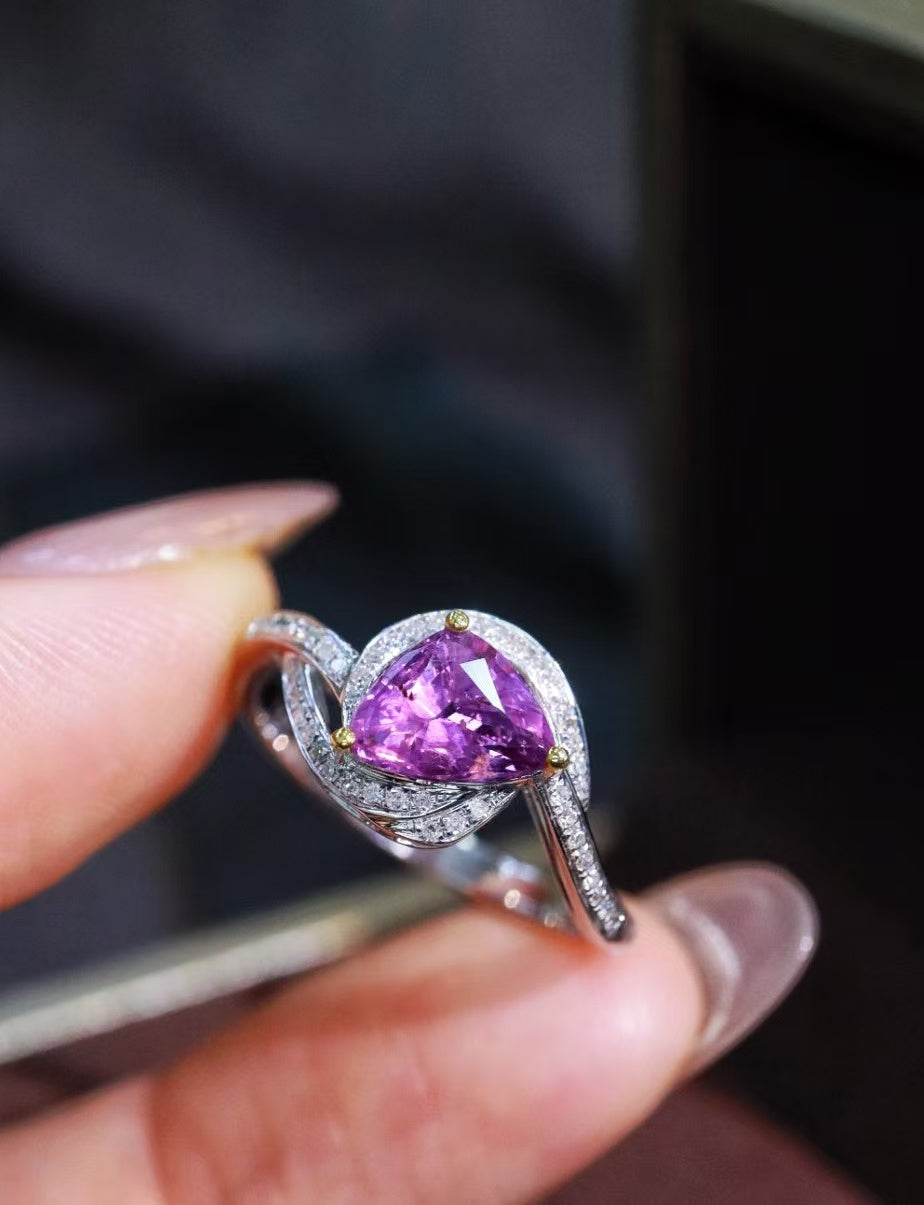 18K gold unheated purple sapphire ring💍