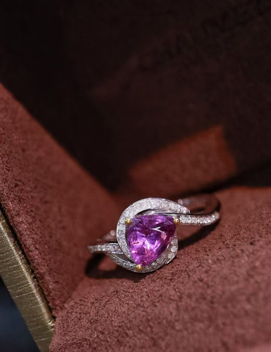 18K gold unheated purple sapphire ring💍