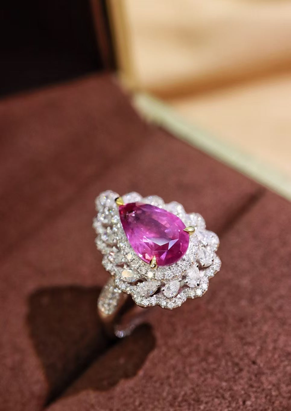 18K gold unheated pink sapphire ring💍