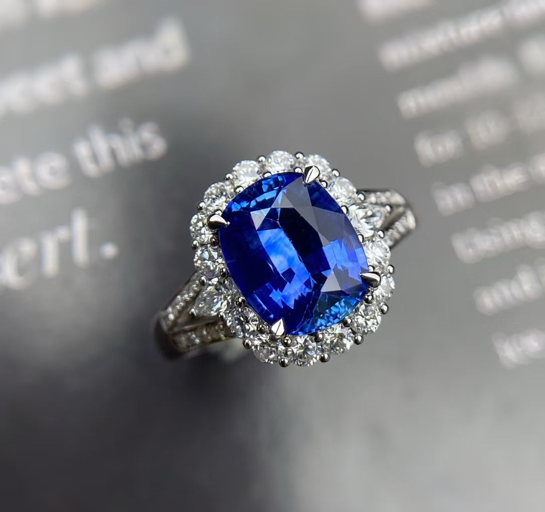 High-end American goods~ Sapphire ring 💍✨18k gold with diamond inlay 💎 Cornflower blue