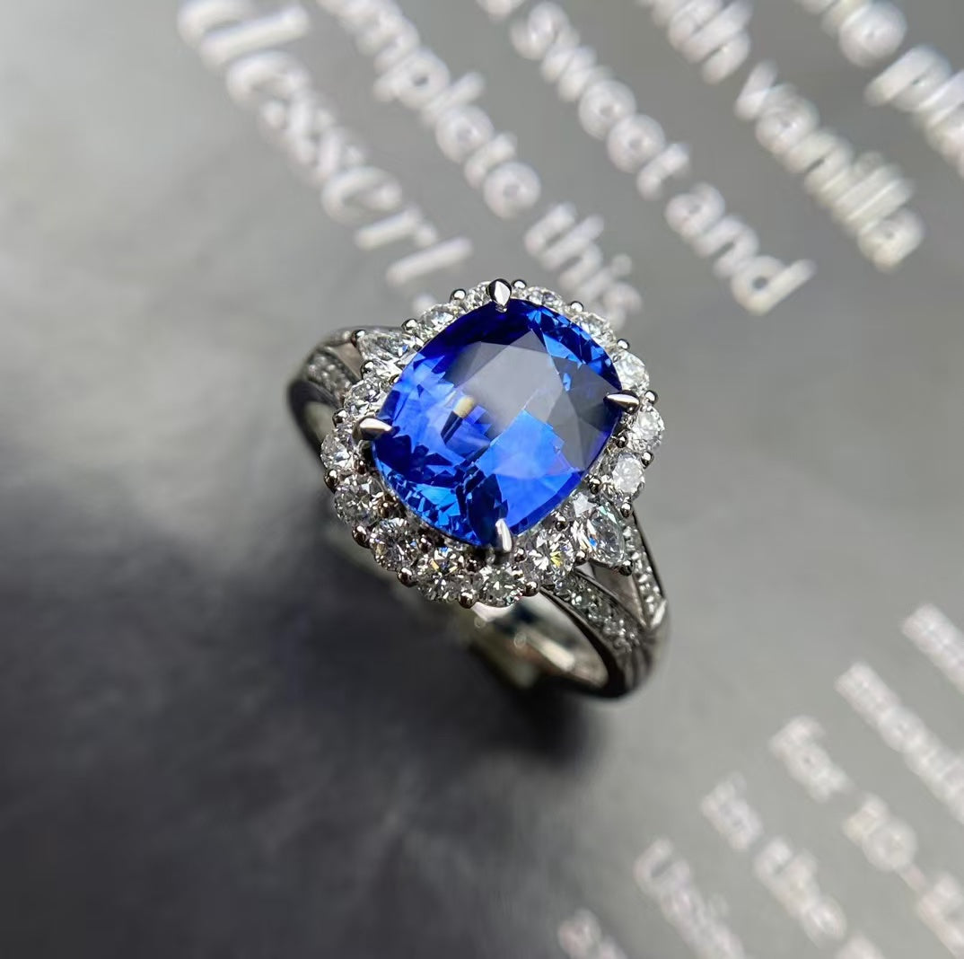 High-end American goods~ Sapphire ring 💍✨18k gold with diamond inlay 💎 Cornflower blue