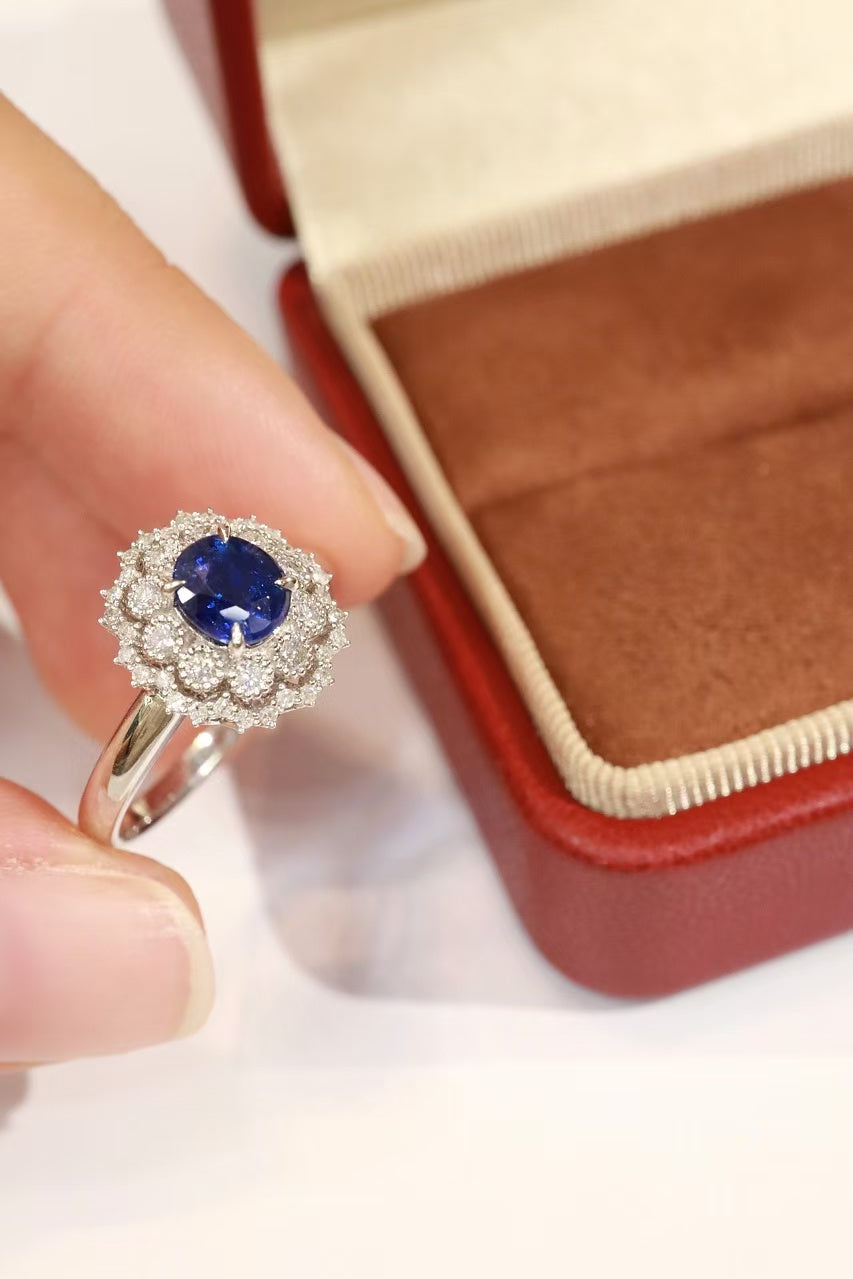 18k unheated sapphire ring, royal blue.