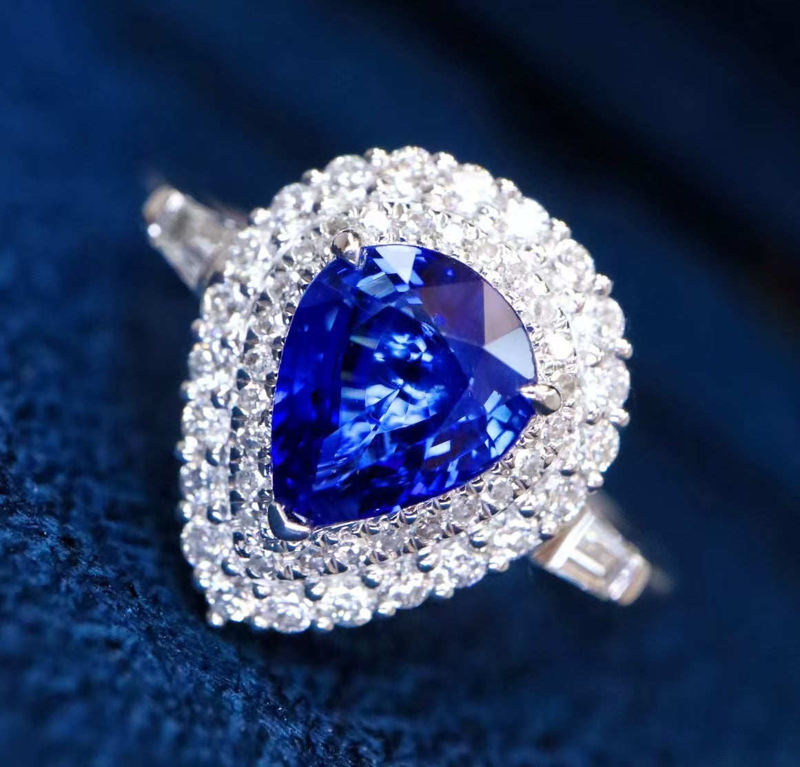 #Natural Royal Blue Sapphire Ring