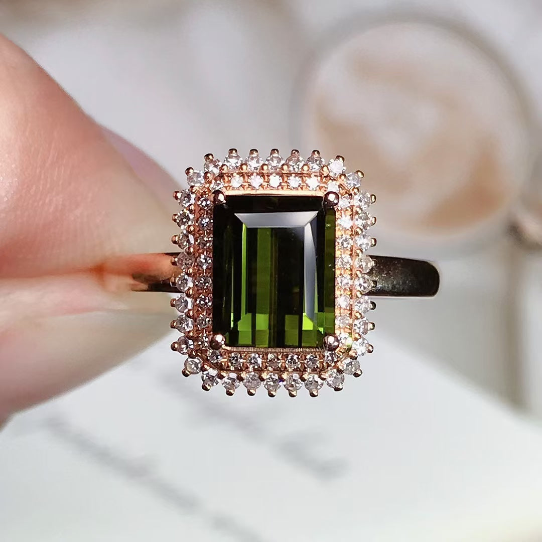 Natural 18K gold tourmaline ring💍with real South African diamond💎