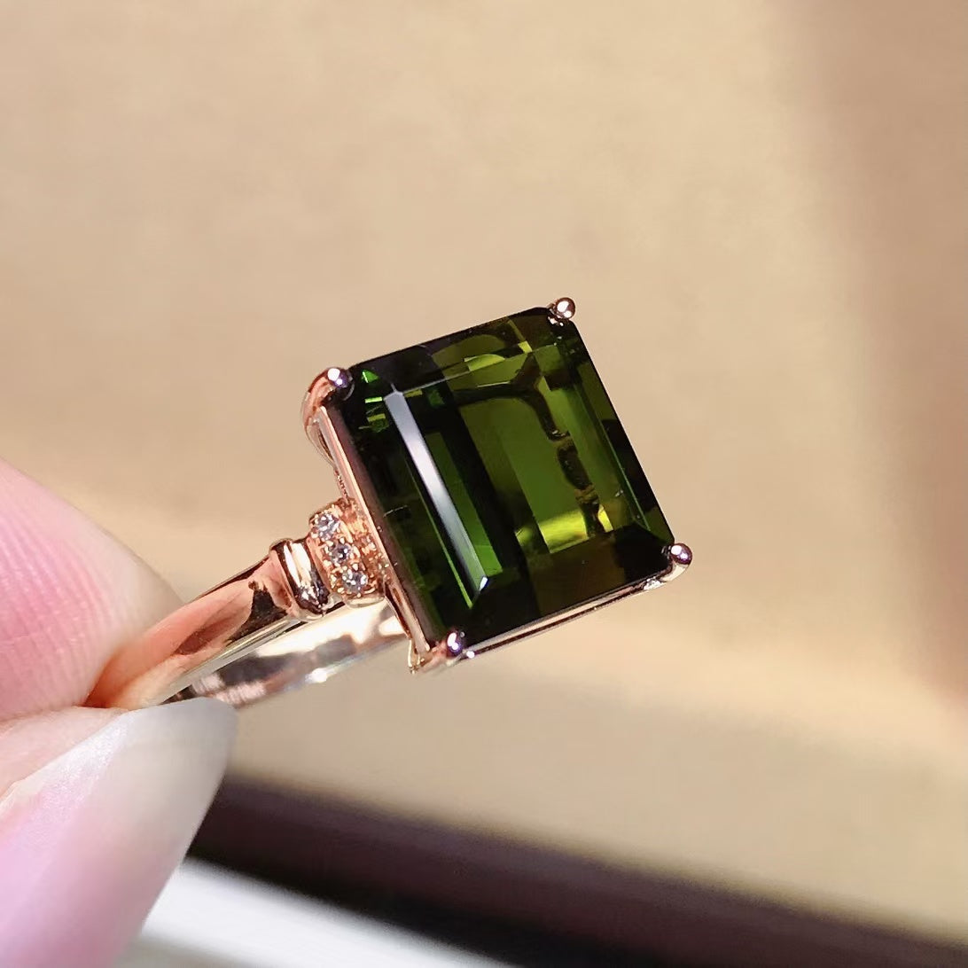 Natural 18K gold tourmaline ring💍with real South African diamond💎