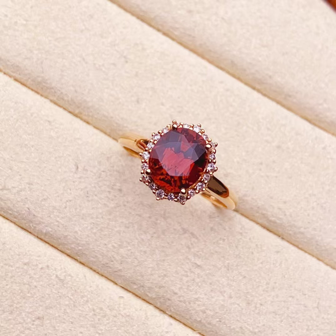 💖Beautiful red tourmaline ring, 18k gold inlaid with South African diamonds, clean crystal and good fire Total weight 2.27g main stone 2ct diamond 0.15/20p With certificate📃➕Exquisite gift box➕Free ring modification E10060