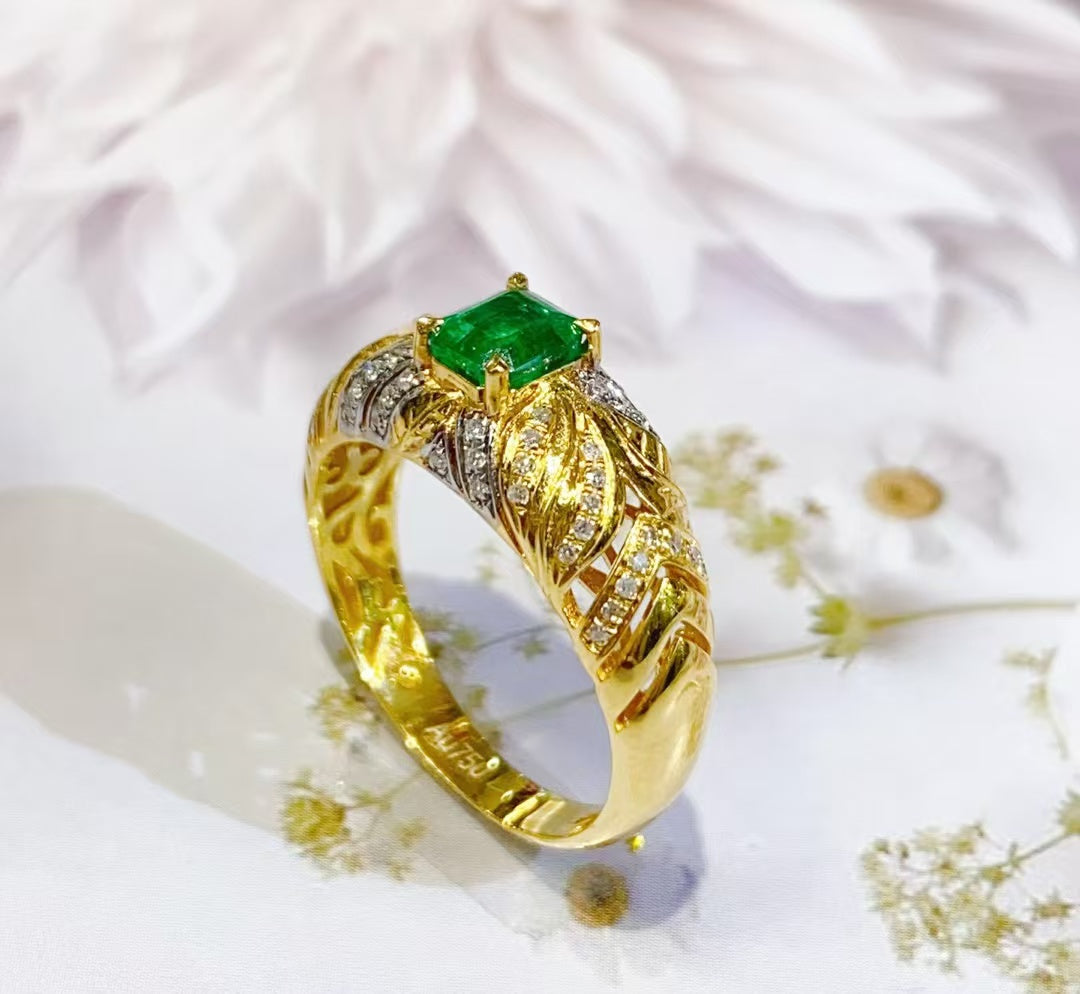 18k gold natural emerald ring, Panjshir Muzo green