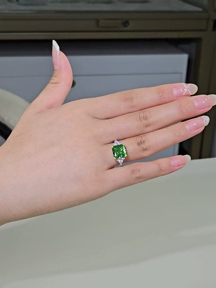 New luxury square green diamond 5 carat diamond ring female wedding 925 sterling silver plated 18K white gold jewelry customization