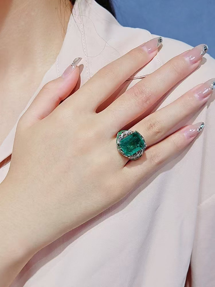 New luxury emerald design 8 carat diamond ring female wedding 925 sterling silver plated platinum jewelry