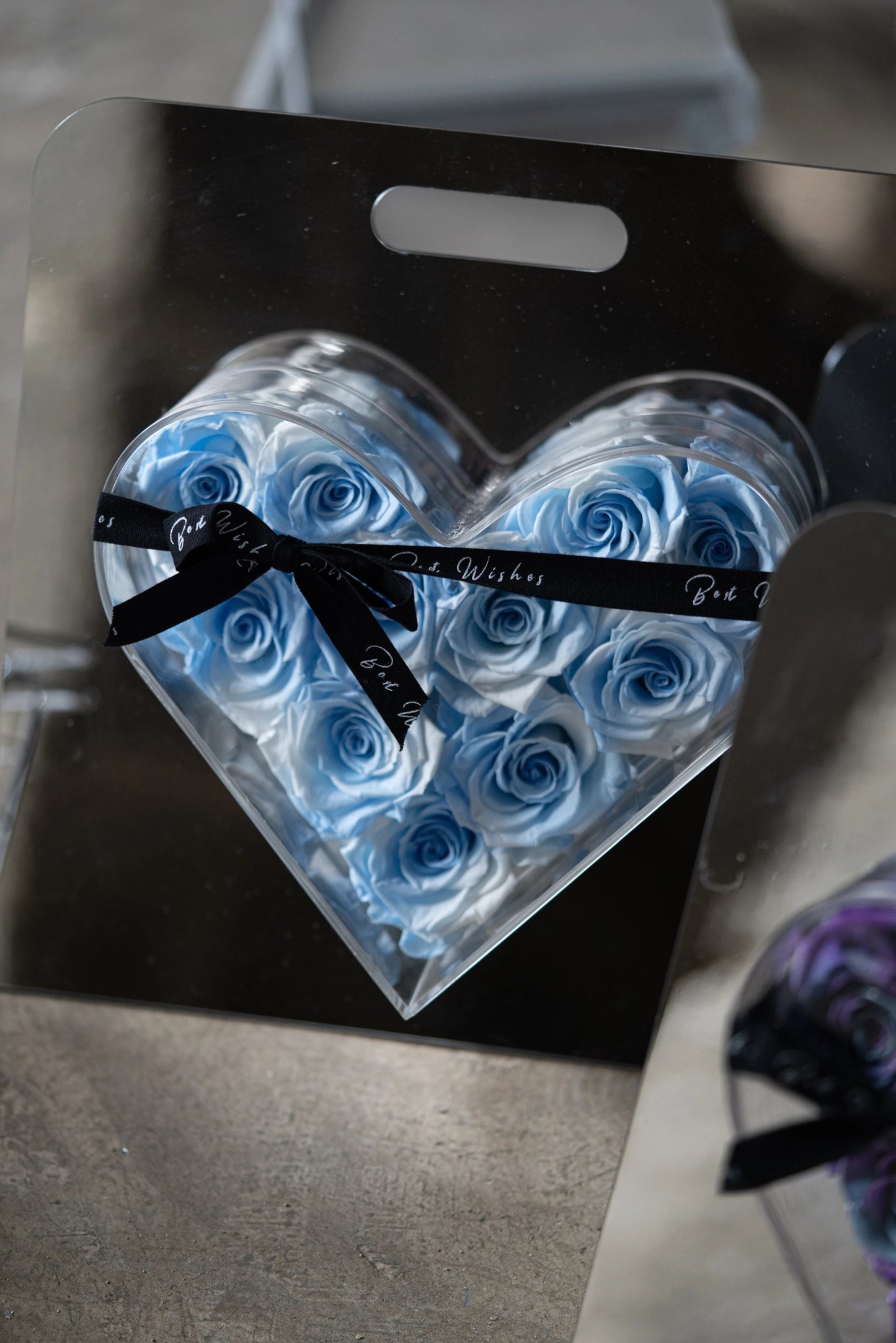 Eternal Rose Mirror Heart with Handle - Illuminated LED Light, Luxury Valentine's Day Gift for Her, Anniversary, Wedding, Home Decor