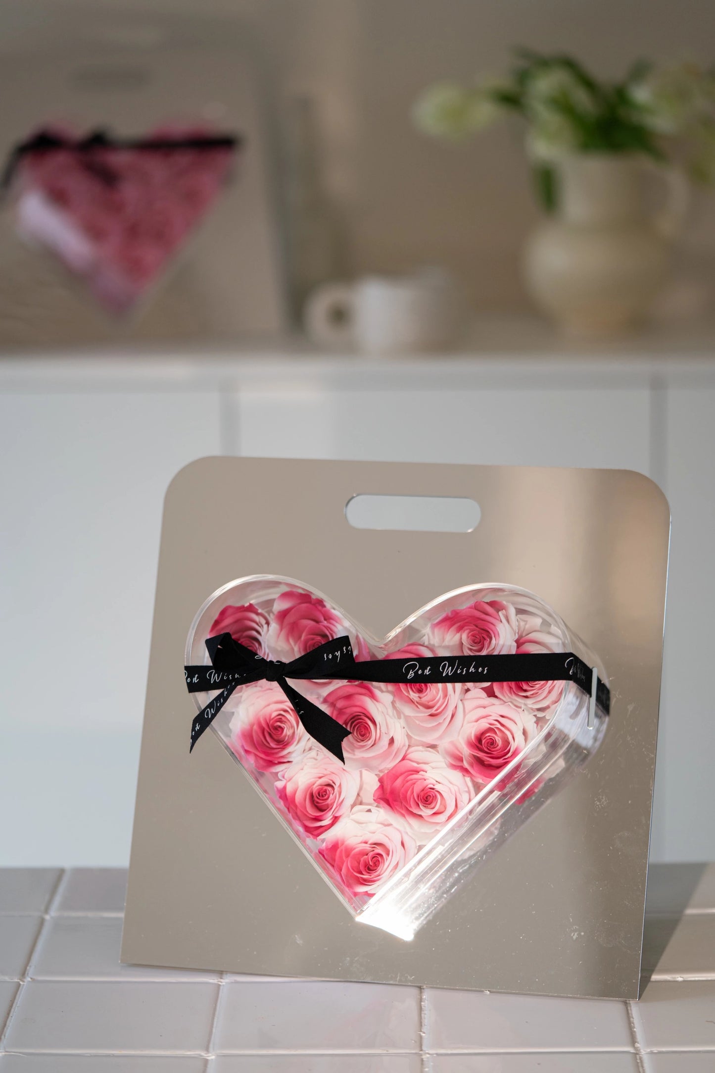 Eternal Rose Mirror Heart with Handle - Illuminated LED Light, Luxury Valentine's Day Gift for Her, Anniversary, Wedding, Home Decor