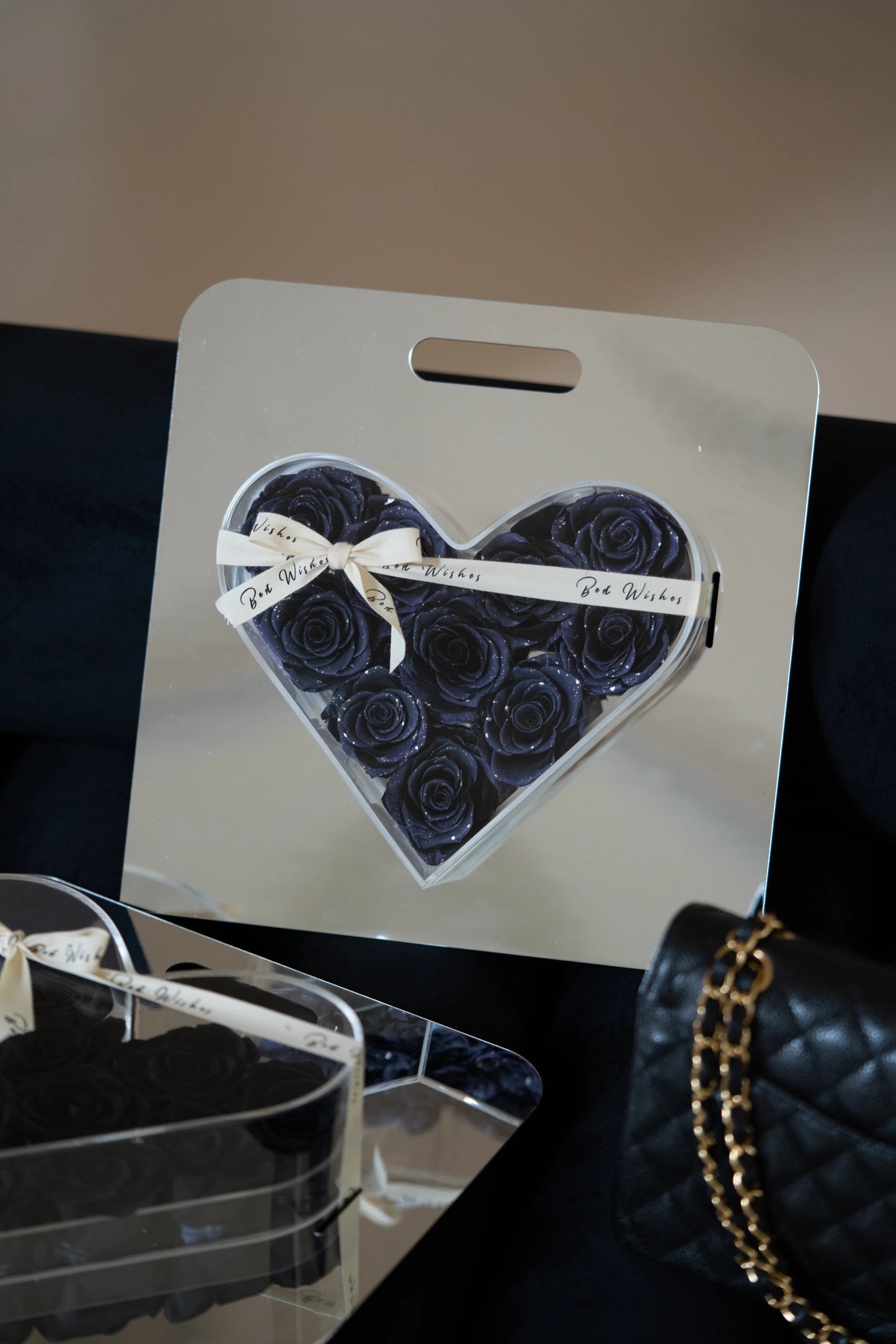 Eternal Rose Mirror Heart with Handle - Illuminated LED Light, Luxury Valentine's Day Gift for Her, Anniversary, Wedding, Home Decor