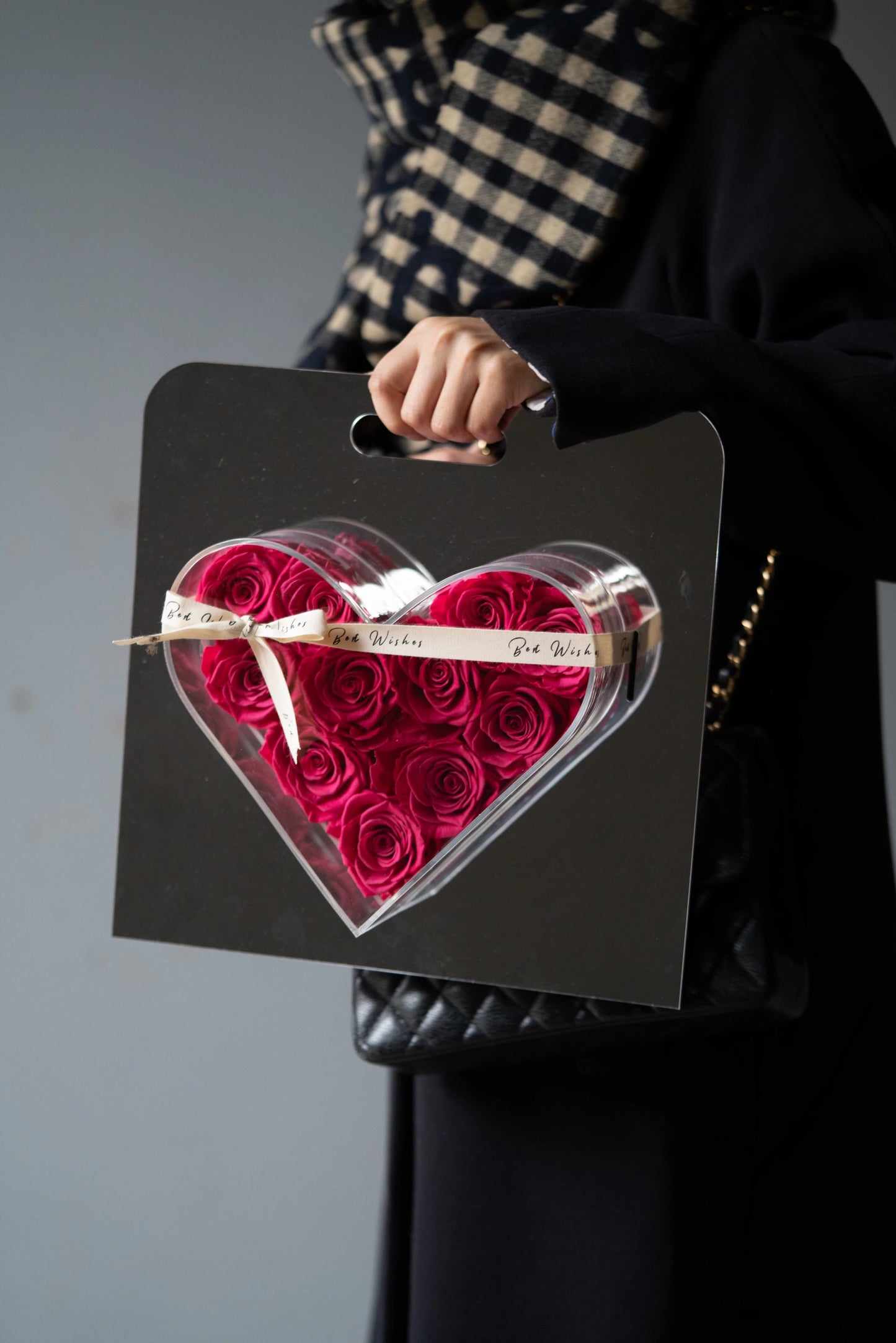 Eternal Rose Mirror Heart with Handle - Illuminated LED Light, Luxury Valentine's Day Gift for Her, Anniversary, Wedding, Home Decor