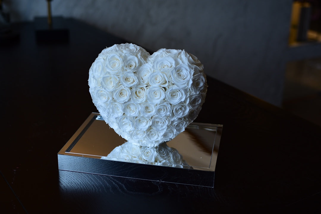 【Valentine's Day Gift for Her】Eternal Rose in Mirror Heart Box - Real Preserved Flower, 3D Acrylic Art, Home Decor for Wife, Girlfriend, Fiancée