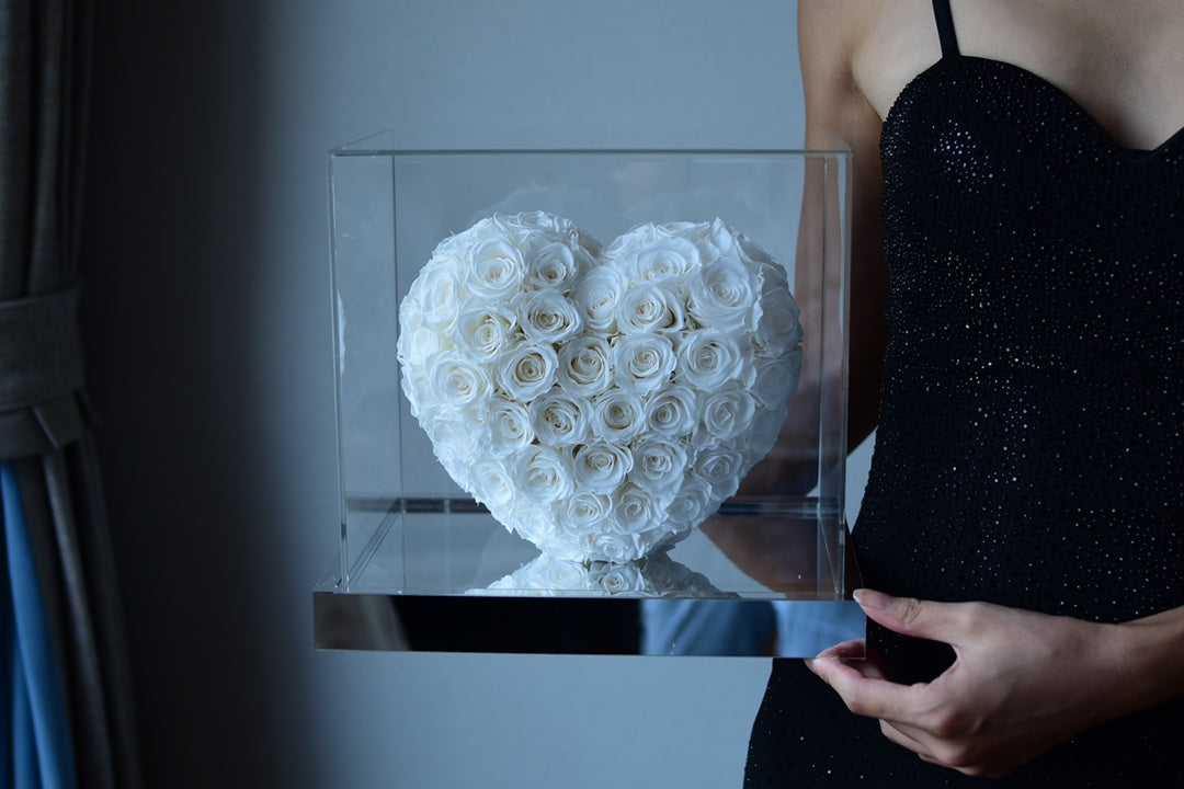 【Valentine's Day Gift for Her】Eternal Rose in Mirror Heart Box - Real Preserved Flower, 3D Acrylic Art, Home Decor for Wife, Girlfriend, Fiancée